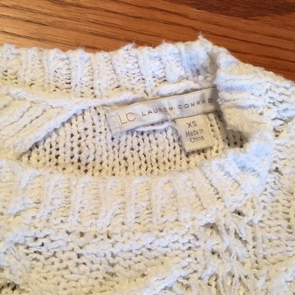 Lauren Conrad bow-back sweater - Picture 4 of 5